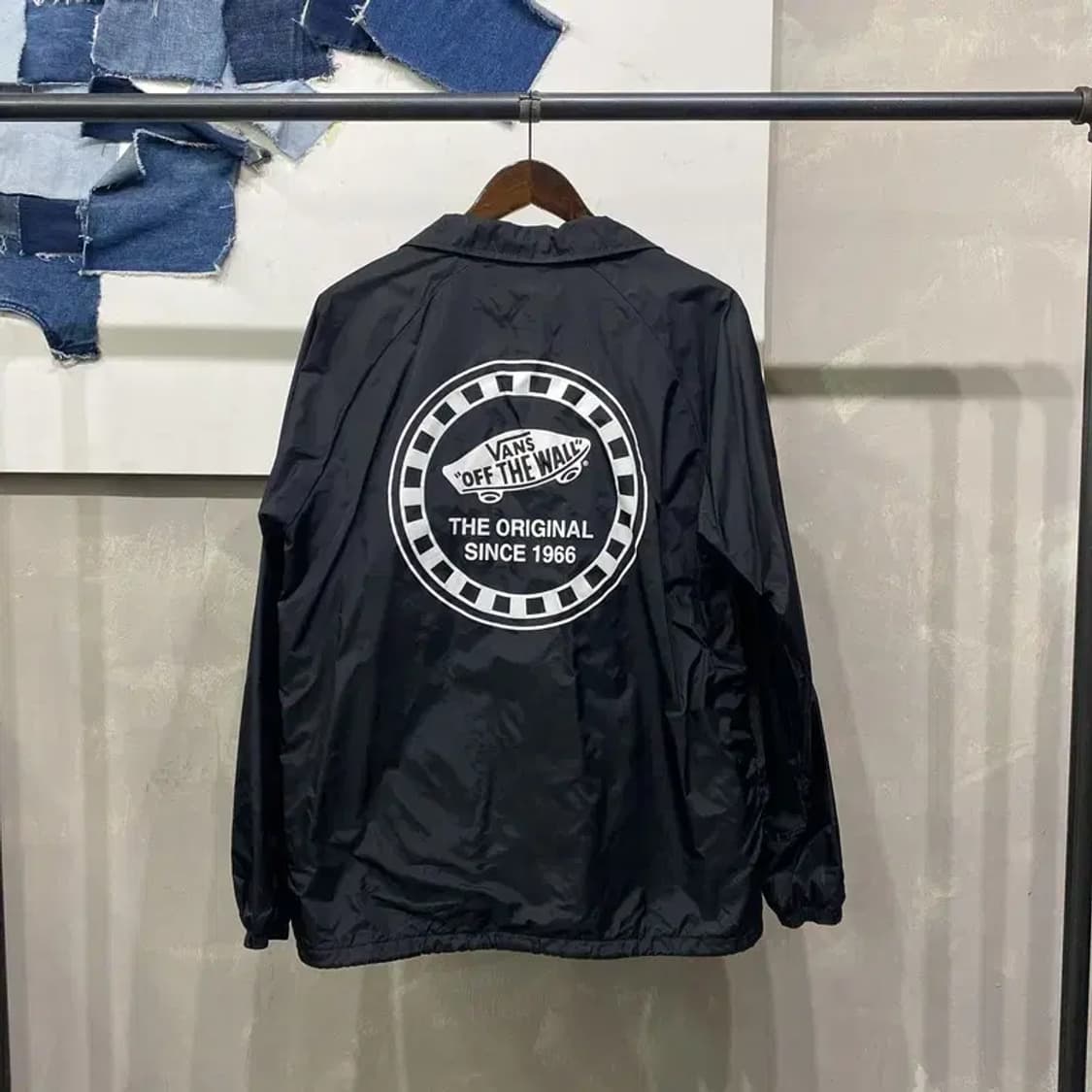 (95) 반스 스트릿 캐주얼 백프린팅 바람막이 코치 자켓 상품이미지4