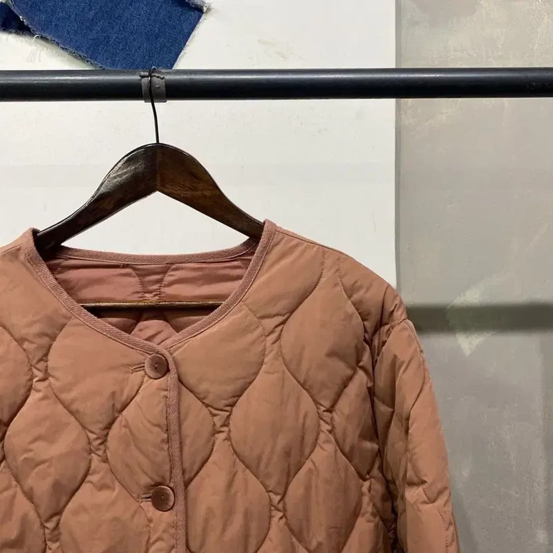 (100) 펠틱스 여성 캐주얼 카라리스 깔깔이 퀼팅 자켓 상품이미지3