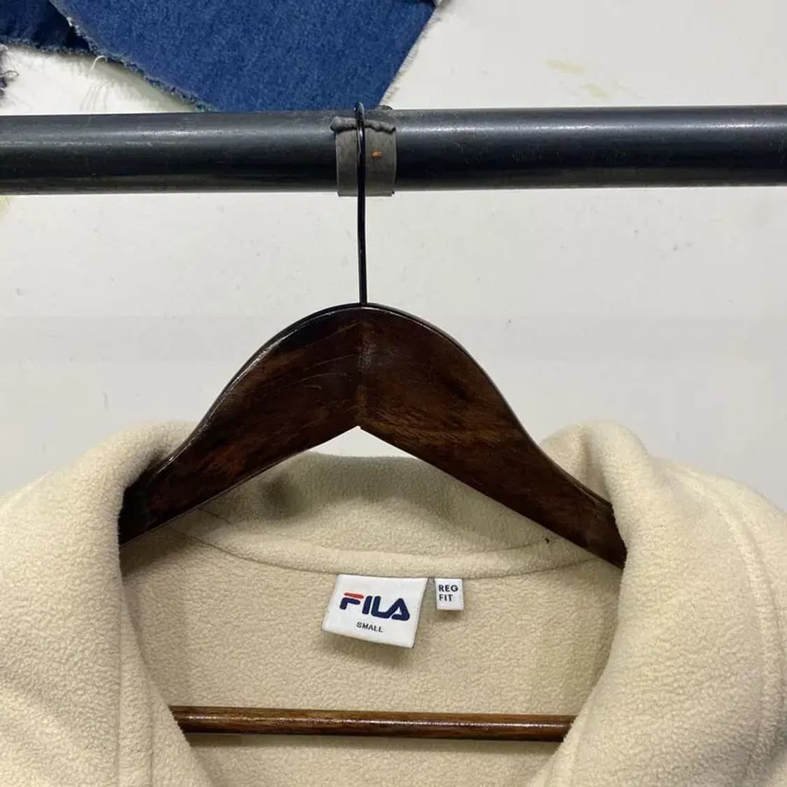 (90) 필라 캐주얼 자수 후드 양털 뽀글이 후리스 자켓 상품이미지2