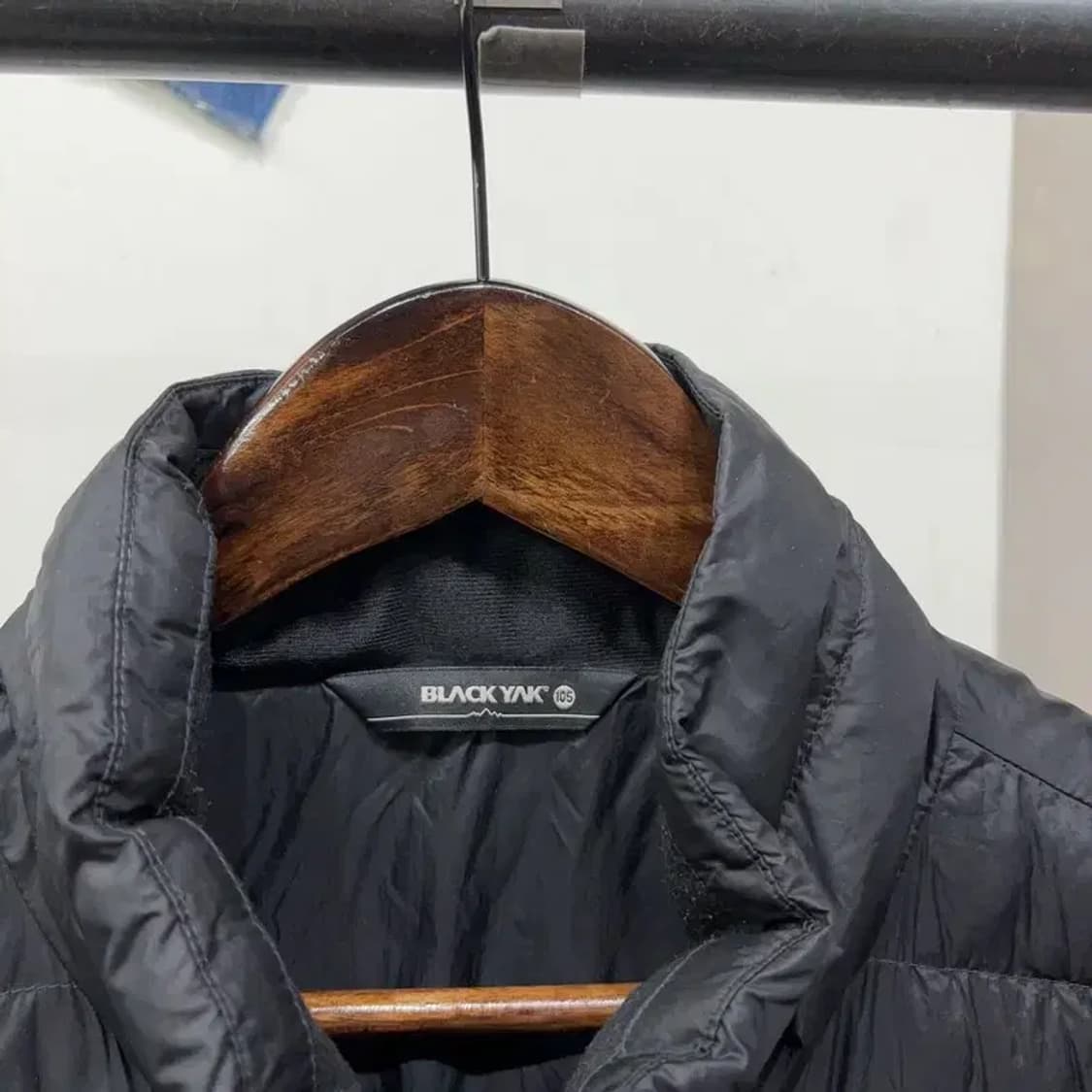 (105) 블랙야크 등산 아웃도어 경량패딩 조끼 상품이미지2