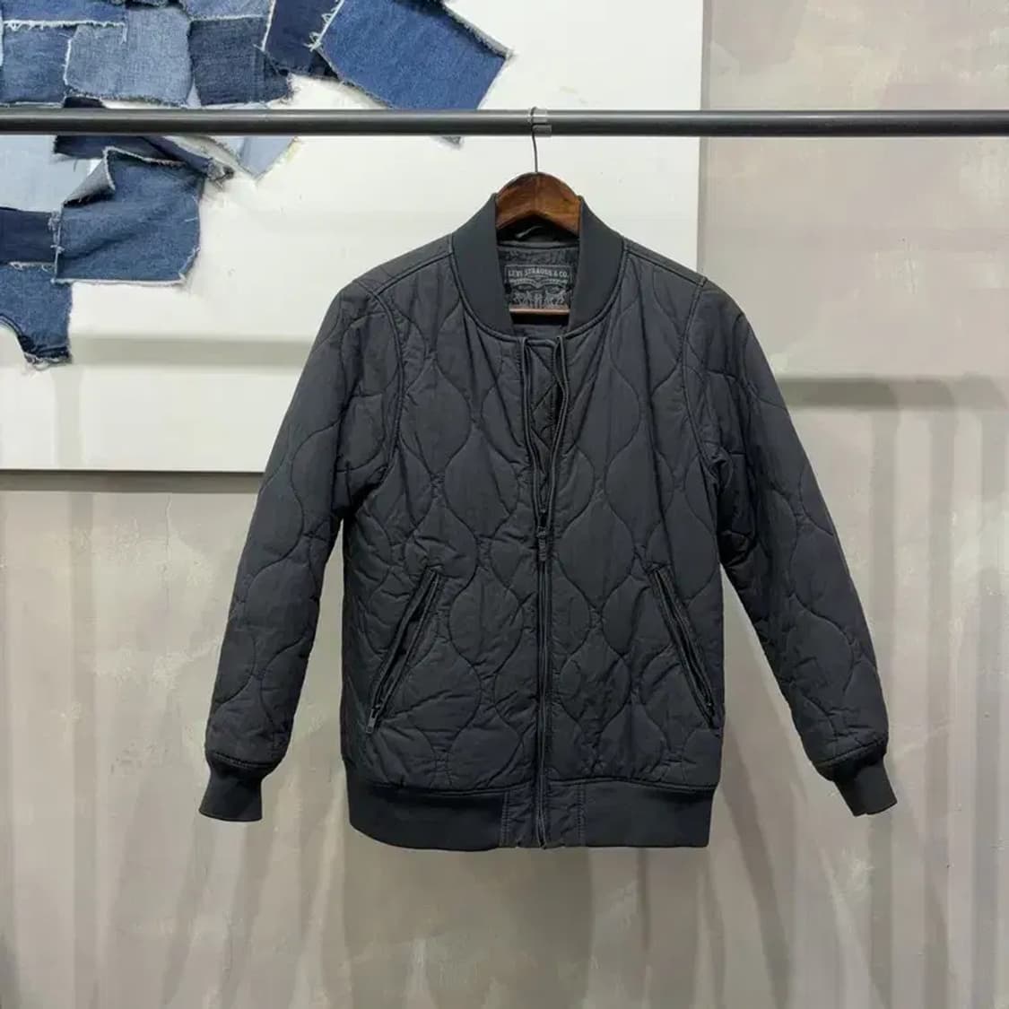 (90) 리바이스 여성 캐주얼 퀼팅 경량패딩 상품이미지1