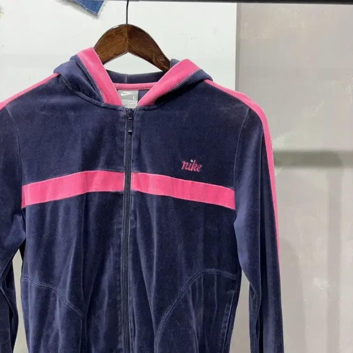 (90) 나이키 여성 Y2K 빈티지 벨벳 핑크 후드집업 자켓 상품이미지3