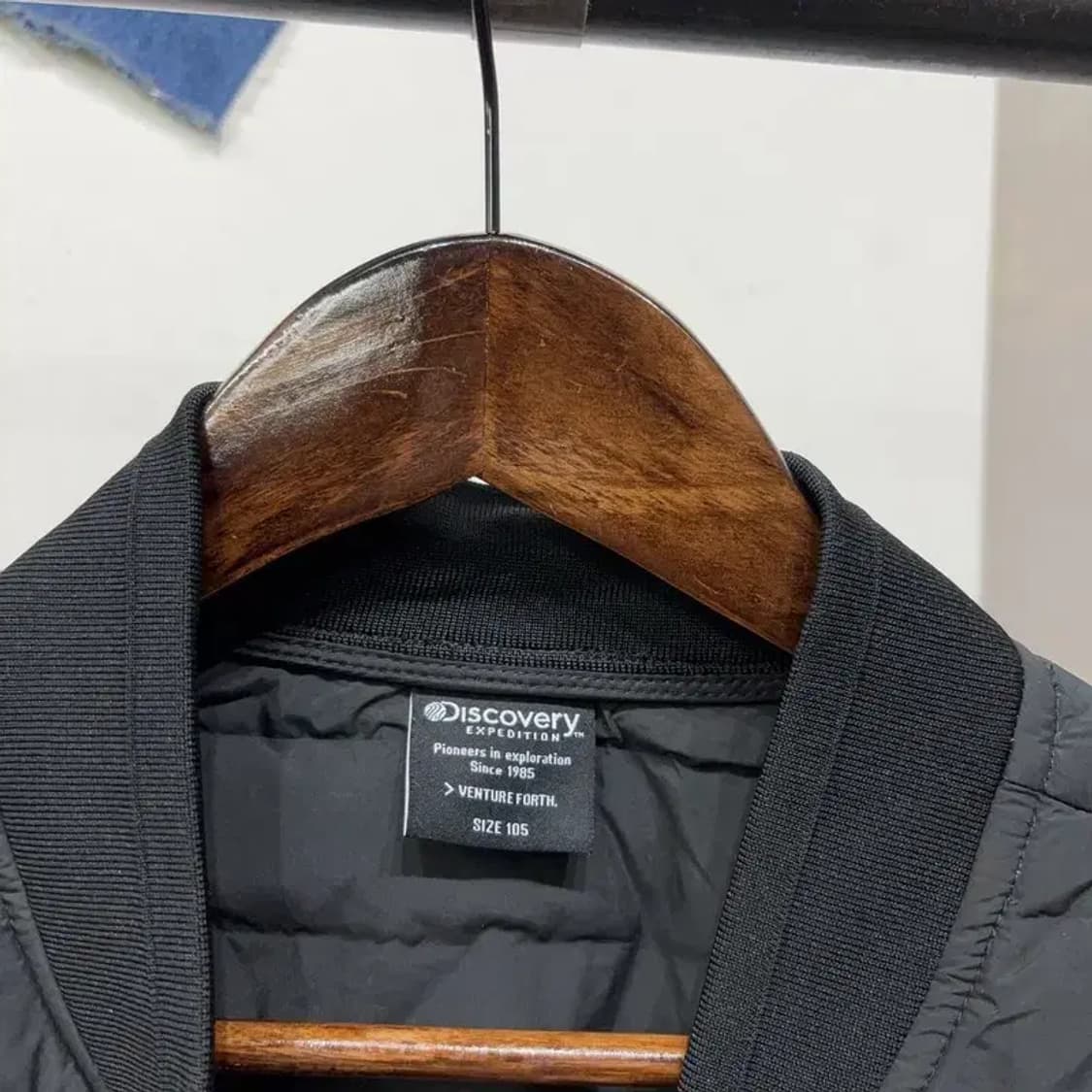 (105) 디스커버리 아웃도어 와펜 구스다운 거위털 경량패딩 상품이미지2