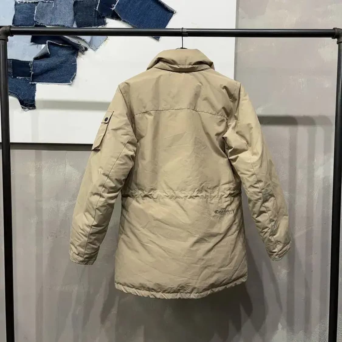 (95) 디스커버리 아웃도어 구스다운 거위털 멀티포켓 하프패딩 상품이미지4
