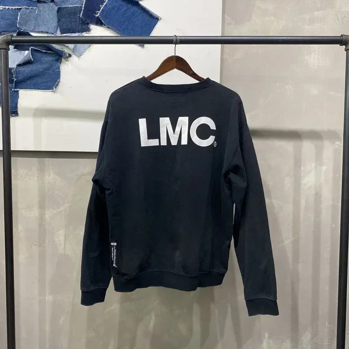 (100) LMC 캐주얼 스트릿 백프린팅 블랙 맨투맨 긴팔 티 상품이미지4