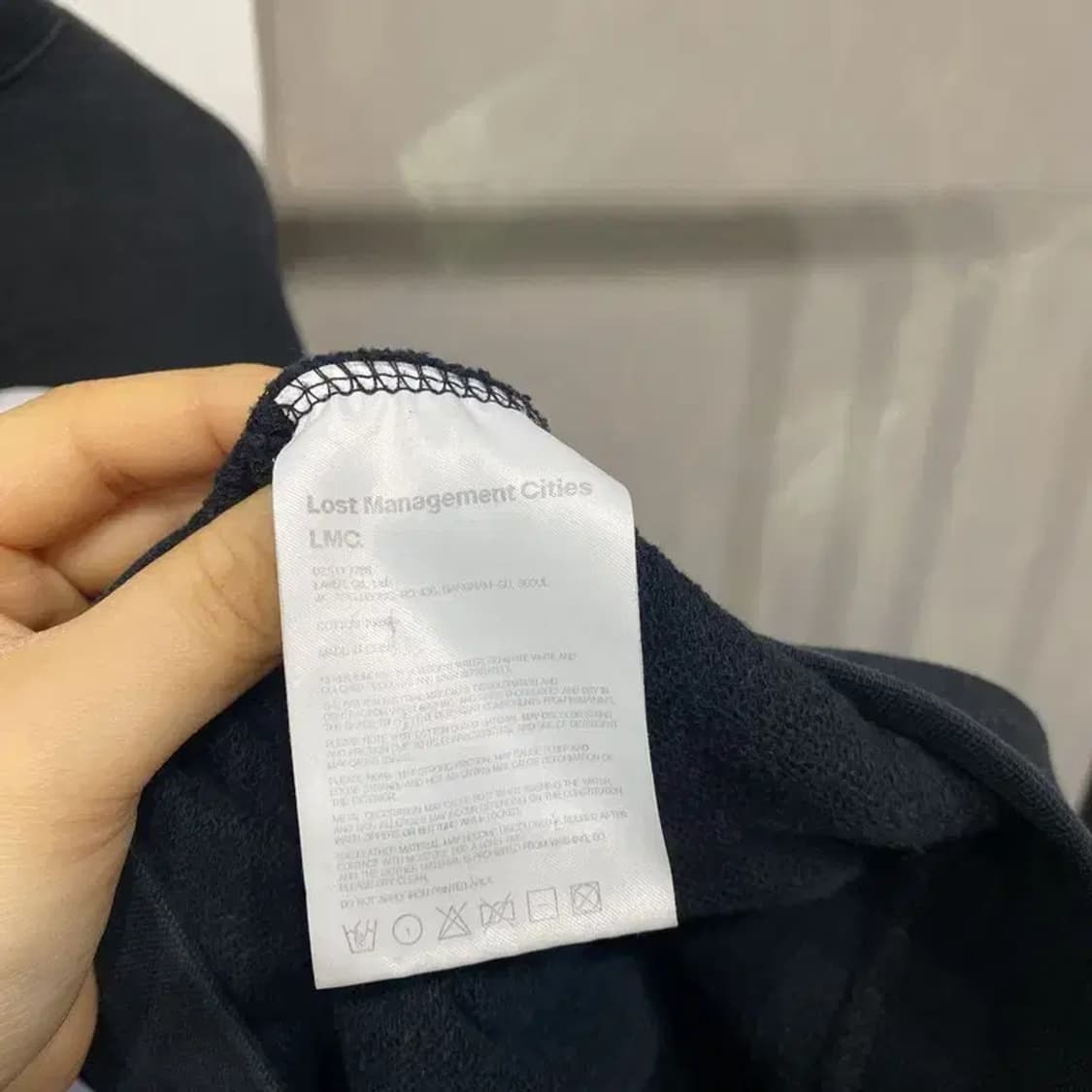 (100) LMC 캐주얼 스트릿 백프린팅 블랙 맨투맨 긴팔 티 상품이미지5