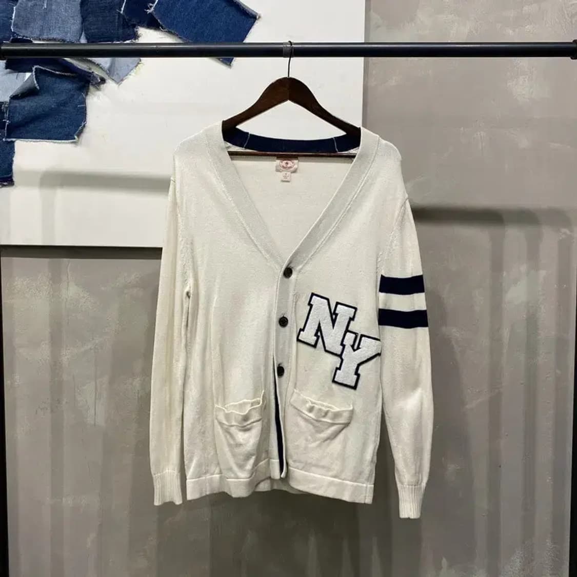 (100) 브룩스브라더스 캐주얼 소매라인 자수 니트 가디건 상품이미지1