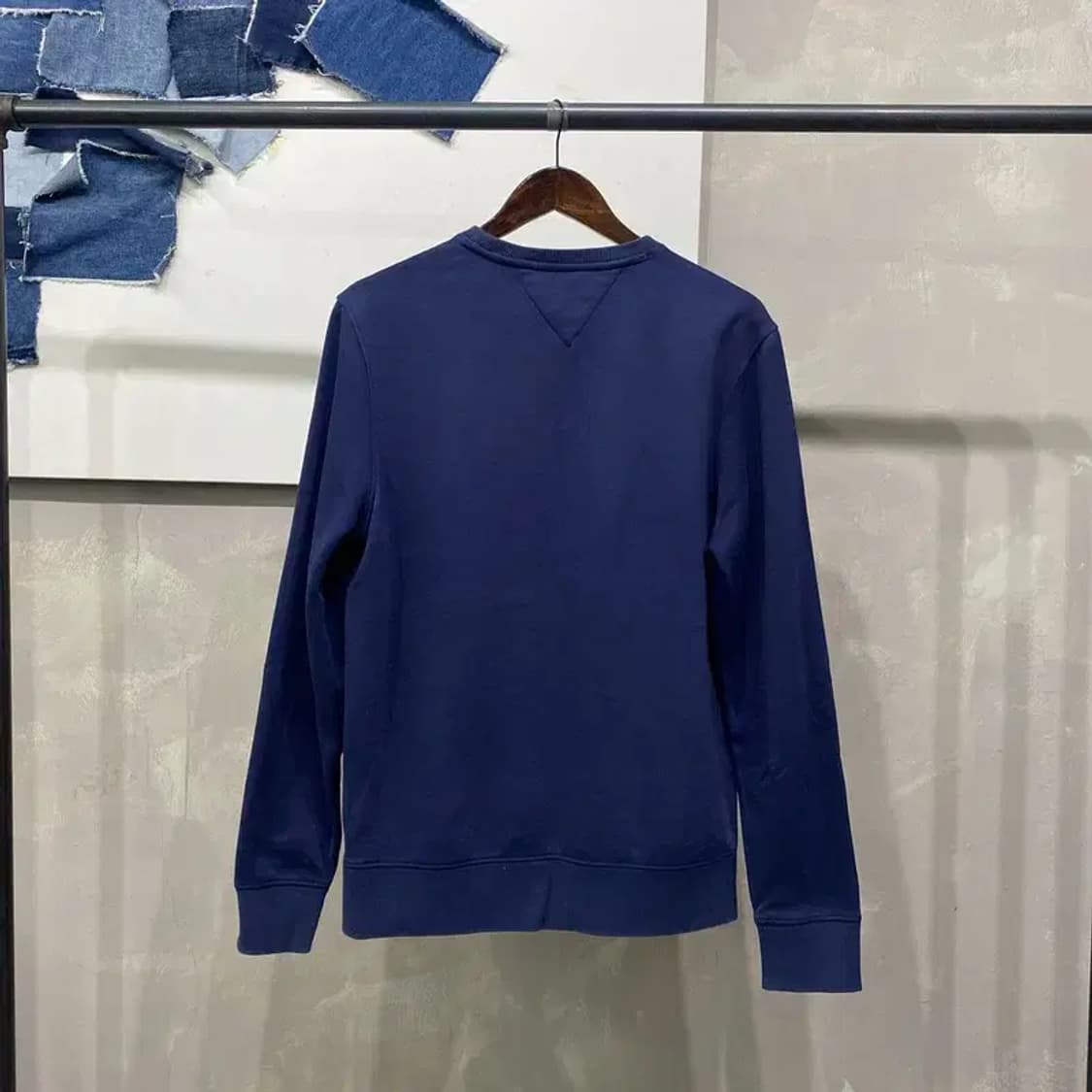 (100) 타미진스 캐주얼 자수 기모 맨투맨 긴팔 티 상품이미지4