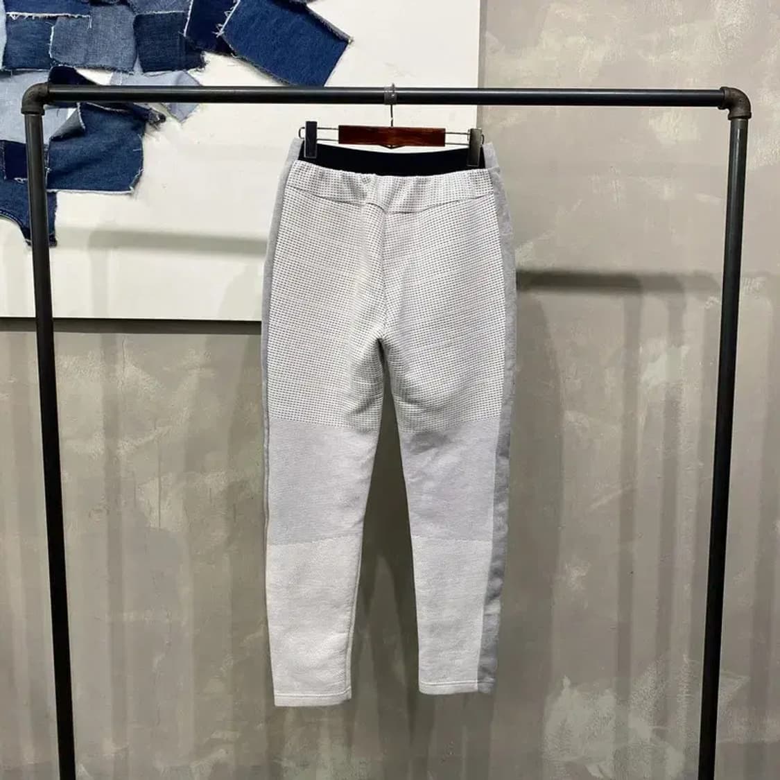 (28~30인치) 데상트 스포츠 로고 밴딩 트레이닝팬츠 바지 상품이미지3