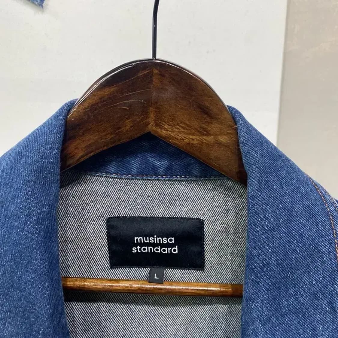 (100) 무신사스탠다드 캐주얼 스트릿 데님 트러커 청자켓 상품이미지2