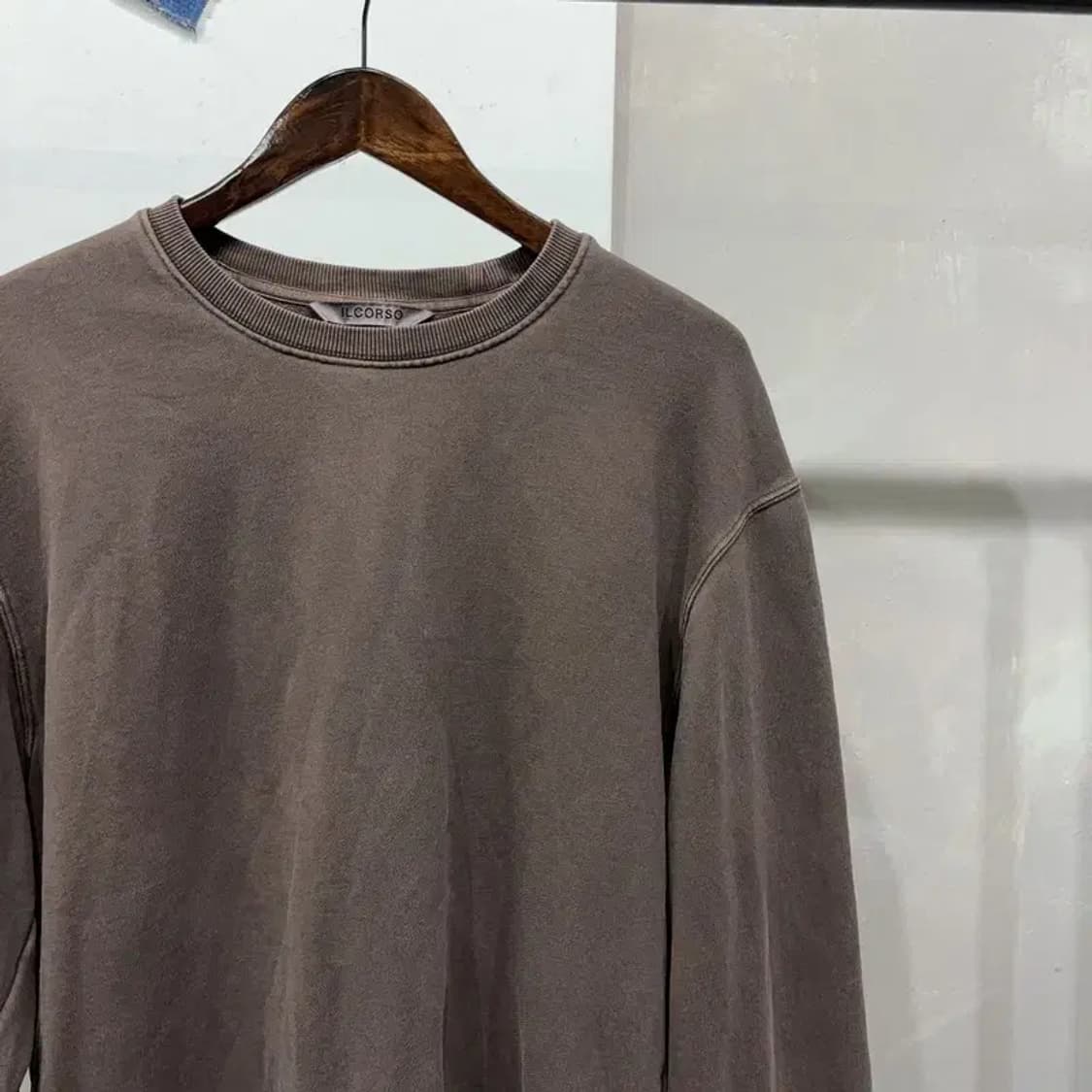 (100) 일꼬르소 캐주얼 브라운 무지 맨투맨 긴팔 티 상품이미지3