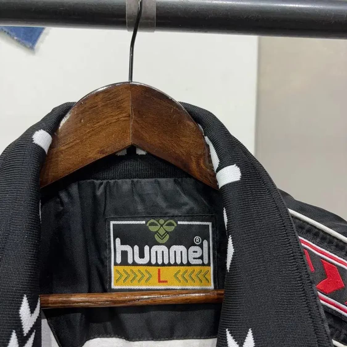 (105) 험멜 올드스쿨 빈티지 사이드라인 바람막이 자켓 상품이미지2