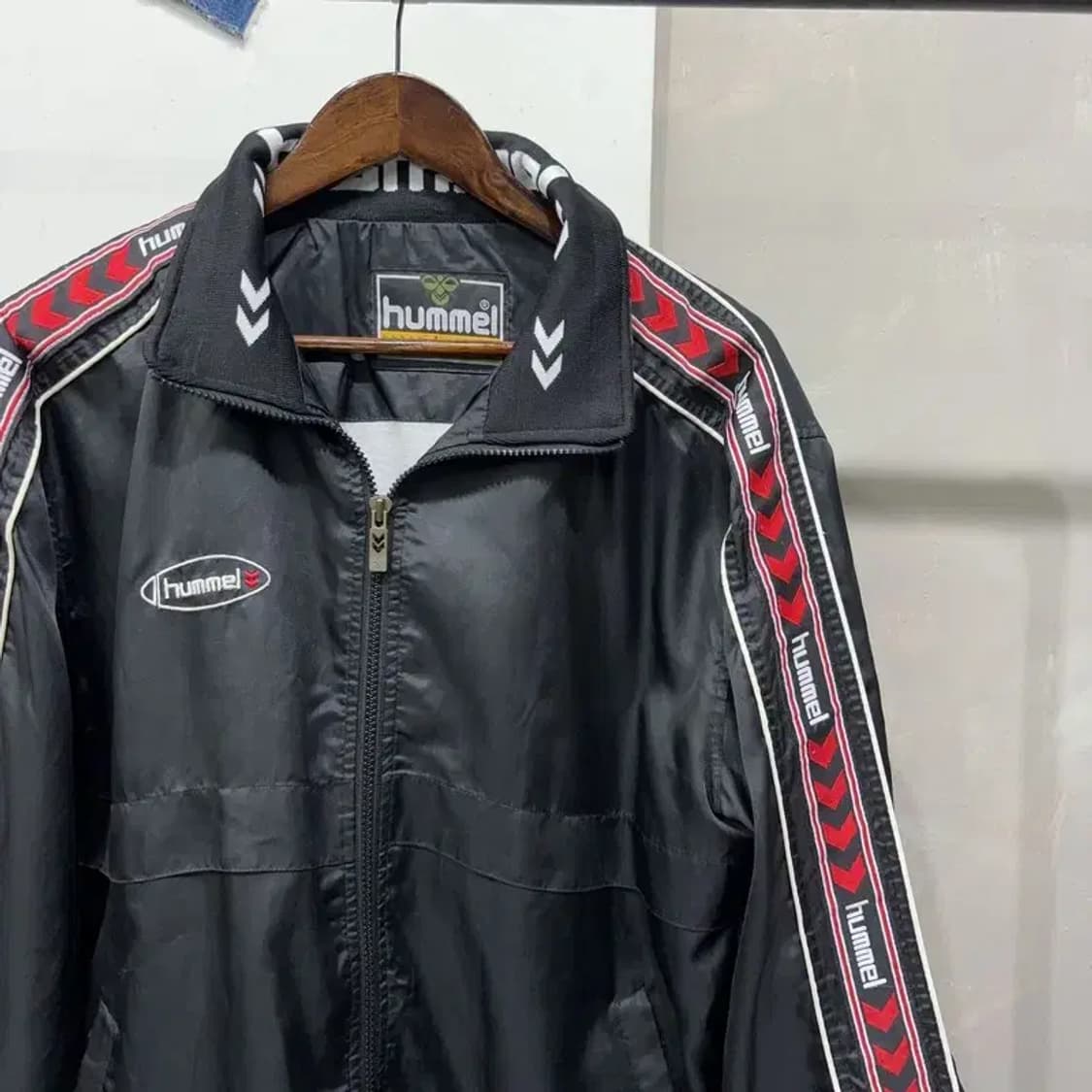 (105) 험멜 올드스쿨 빈티지 사이드라인 바람막이 자켓 상품이미지3