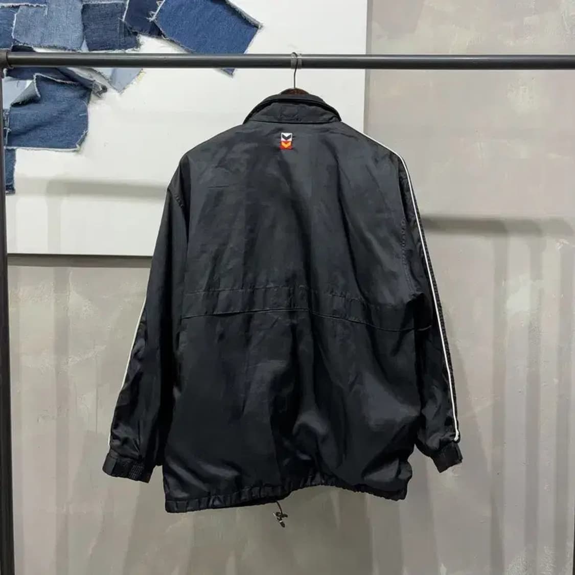 (105) 험멜 올드스쿨 빈티지 사이드라인 바람막이 자켓 상품이미지4