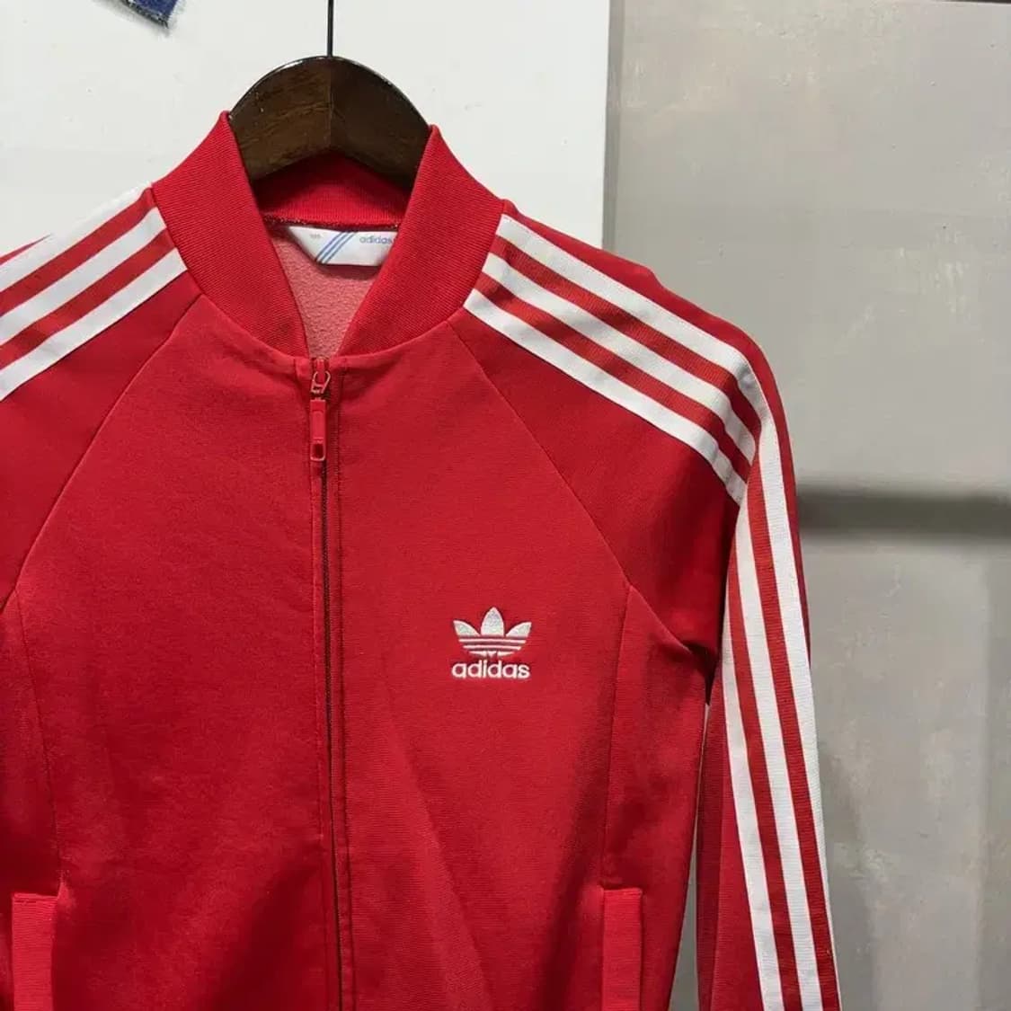 (90) 아디다스 여성 스트릿 흰빨 유로파 약기모 저지 집업 트랙탑 상품이미지3