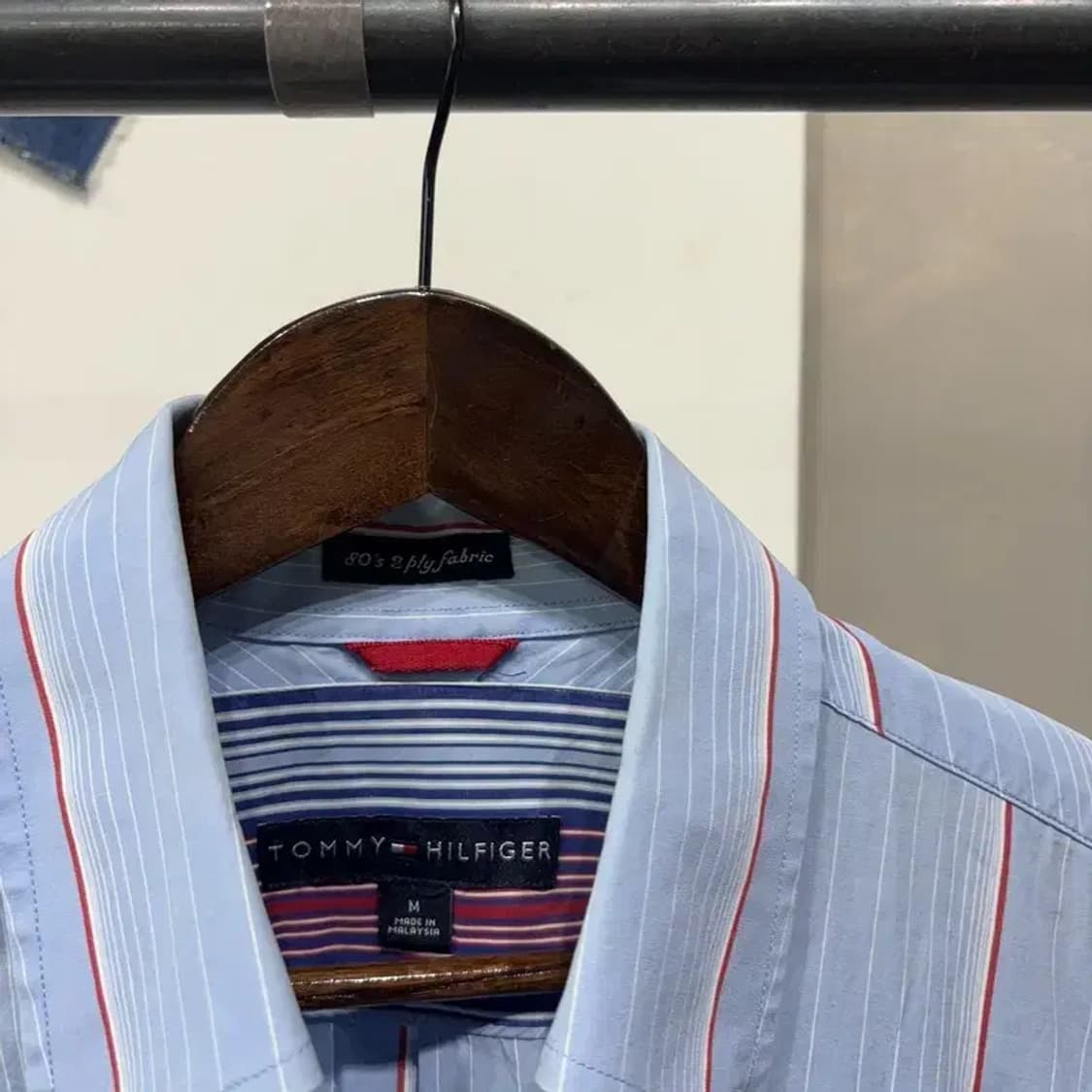 (105) 타미힐피거 캐주얼 스트라이프 자수 셔츠 남방 상품이미지2
