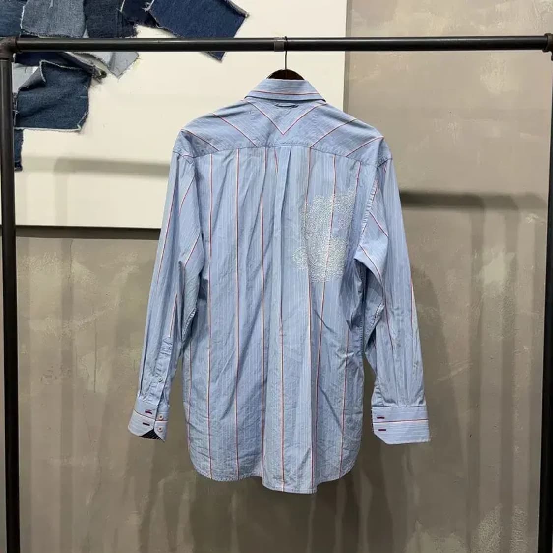 (105) 타미힐피거 캐주얼 스트라이프 자수 셔츠 남방 상품이미지4