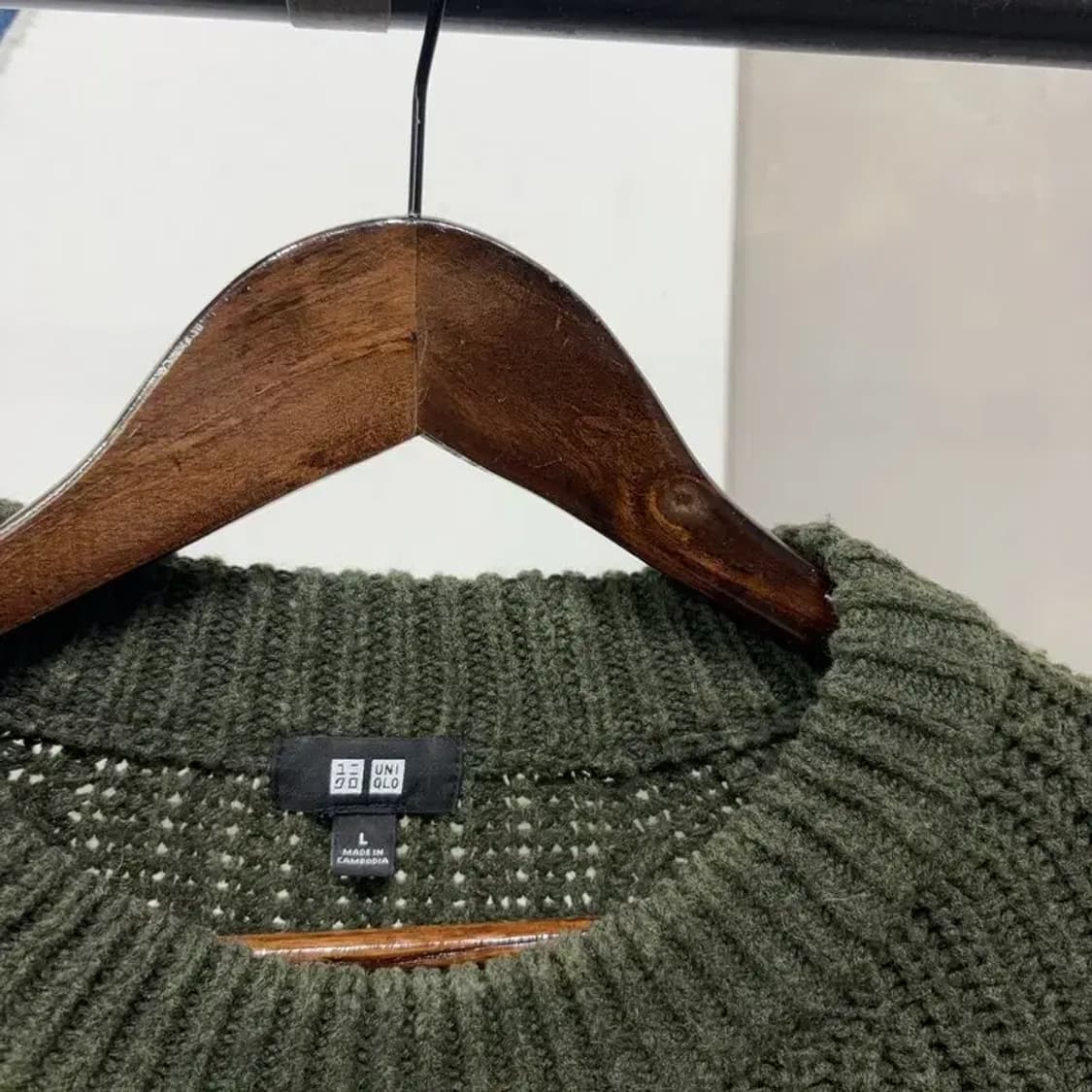 (105) 유니클로 캐주얼 베이직 라운드 니트 상품이미지2