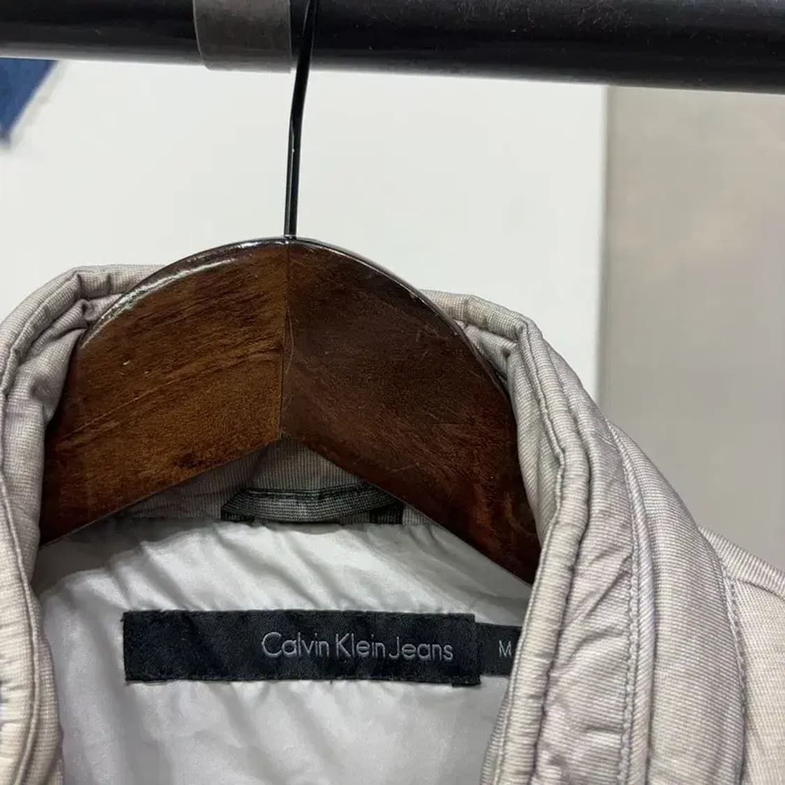 (95) 캘빈클라인 CK 캐주얼 배색 패딩조끼 상품이미지2