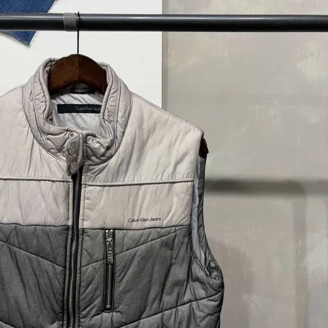(95) 캘빈클라인 CK 캐주얼 배색 패딩조끼 상품이미지3