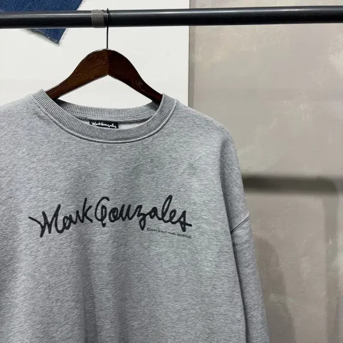 (105) 마크곤잘레스 와릿이즌 프린팅 기모 맨투맨 긴팔 티 상품이미지3