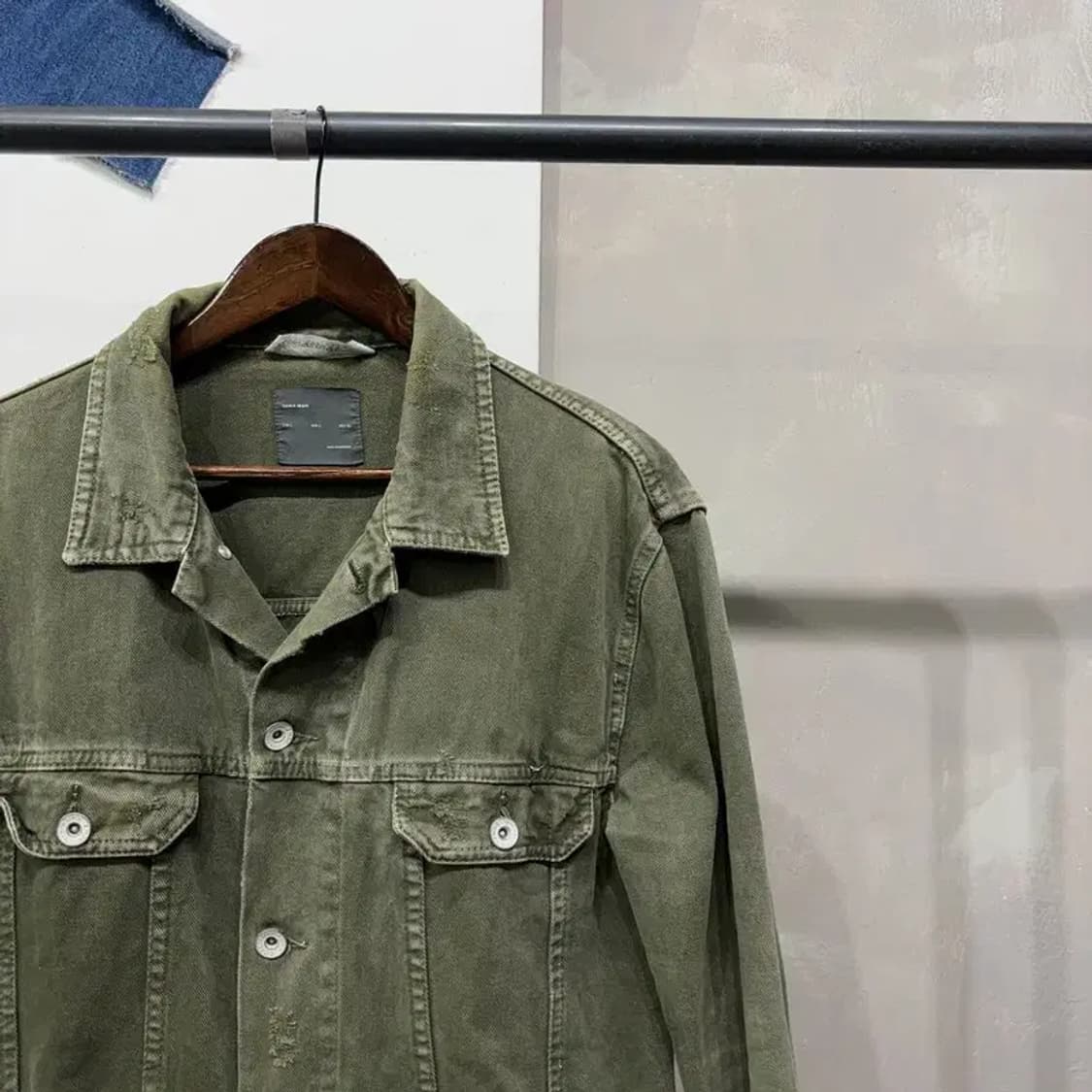 (100) 자라 ZARA 캐주얼 스트릿 피그먼트 데님 트러커 자켓 상품이미지3