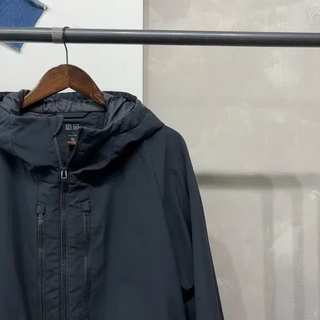 (100) 유니클로 캐주얼 하이브리드 후드 다운 파카 패딩 자켓 상품이미지3