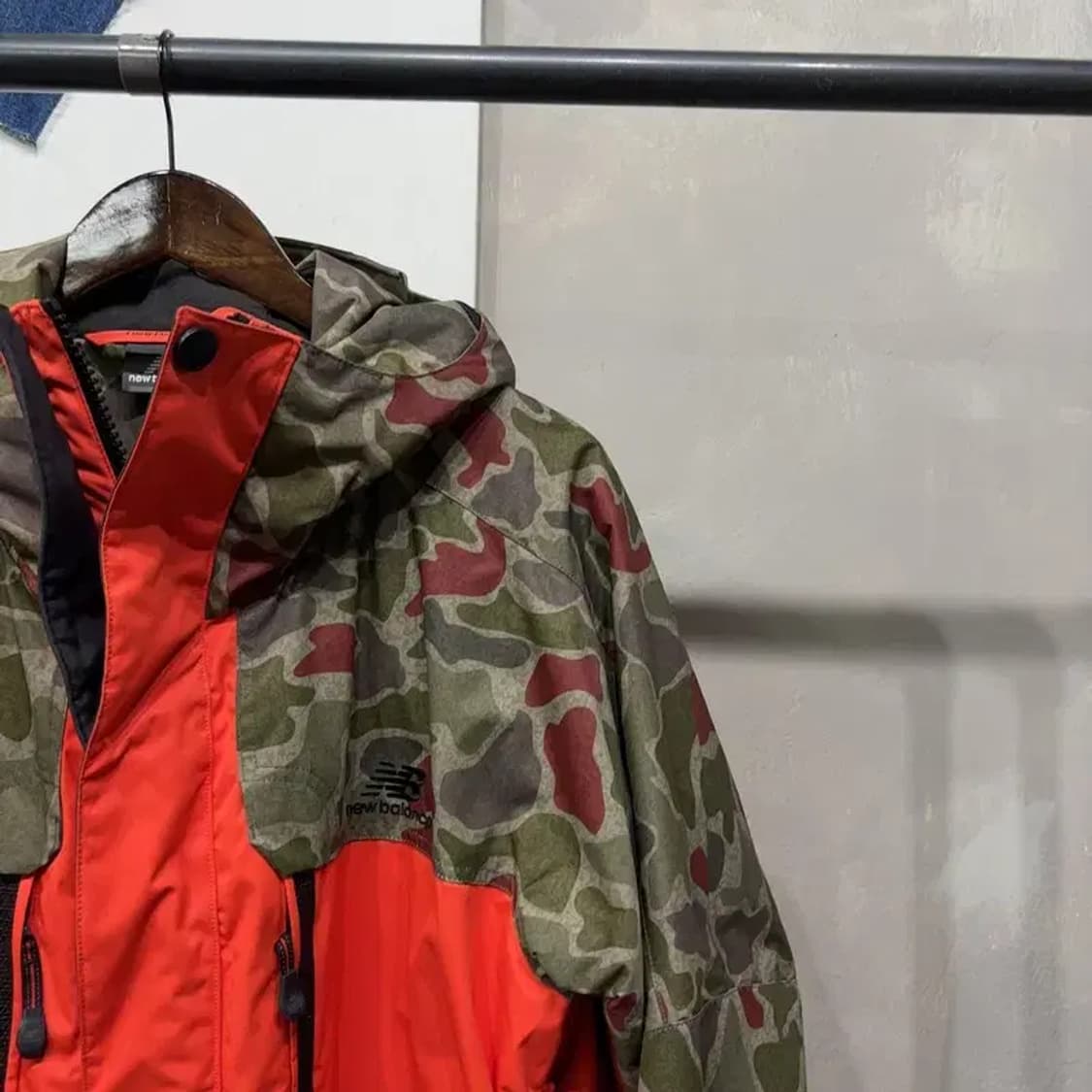 (100) 뉴발란스 스트릿 카모 배색 패디드 바람막이 하프 야상 자켓 상품이미지3
