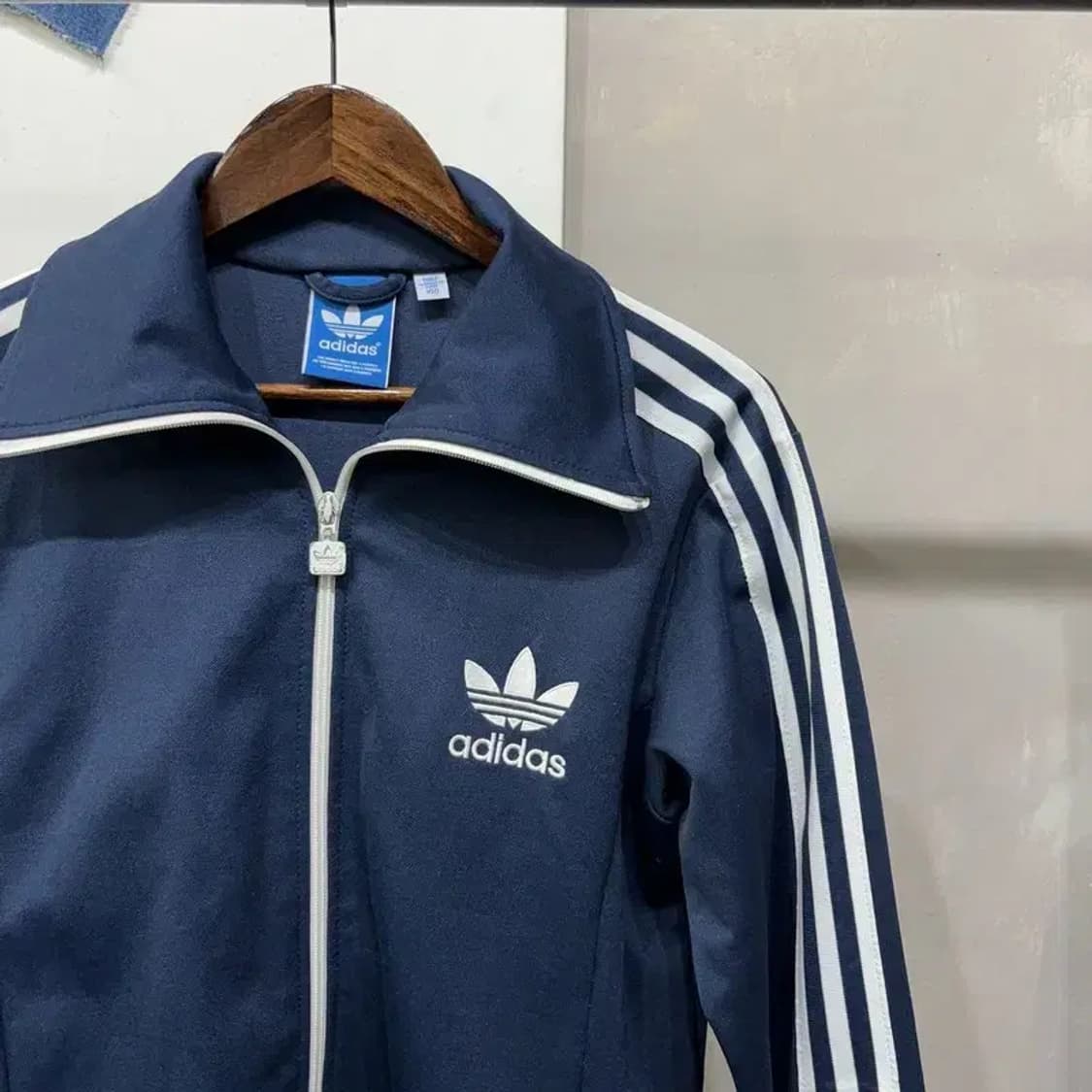 (100) 아디다스 스트릿 네이비 유로파 저지 집업 트랙탑 상품이미지3