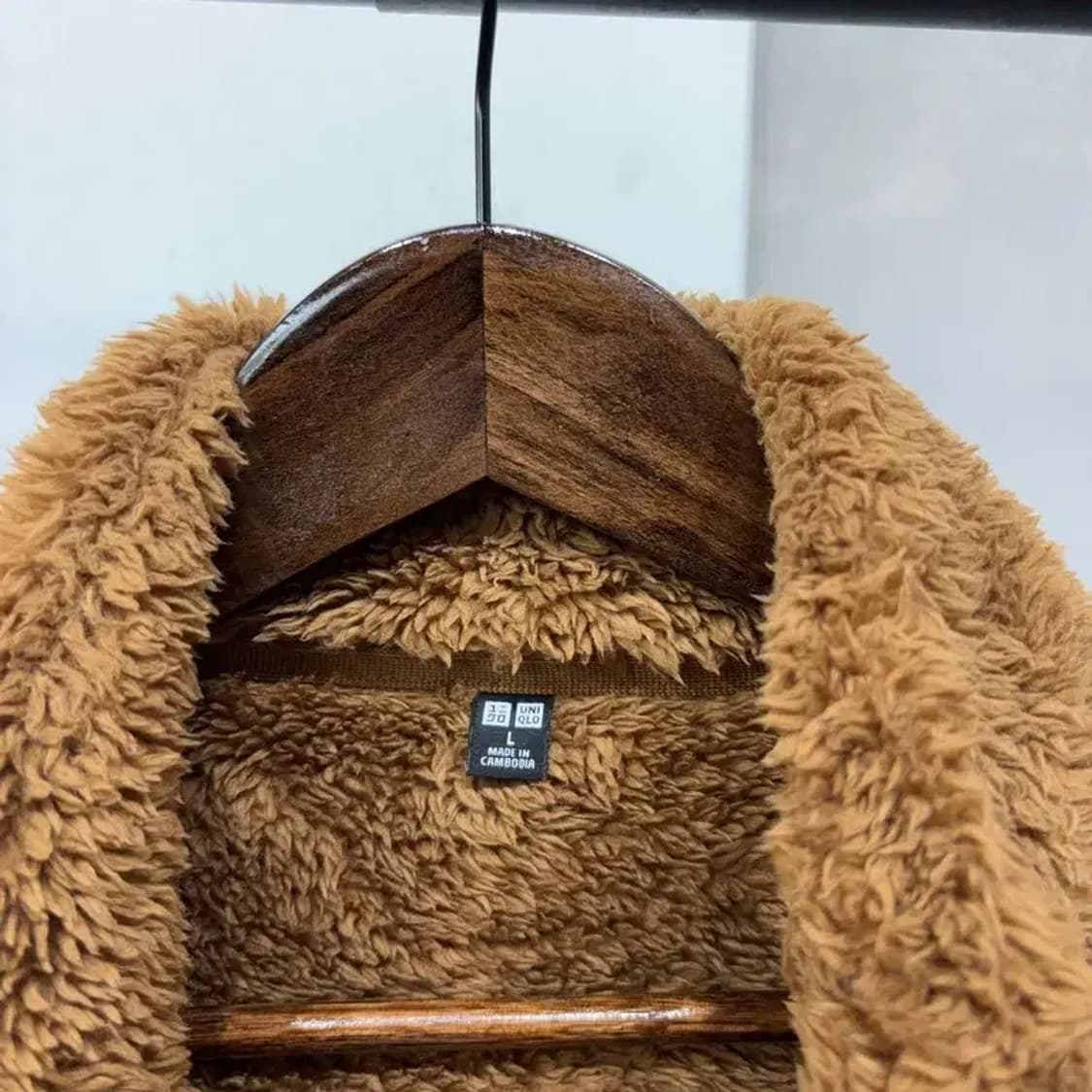 (100) 유니클로 캐주얼 베이직 카멜 양털 후리스 플리츠 자켓 상품이미지2