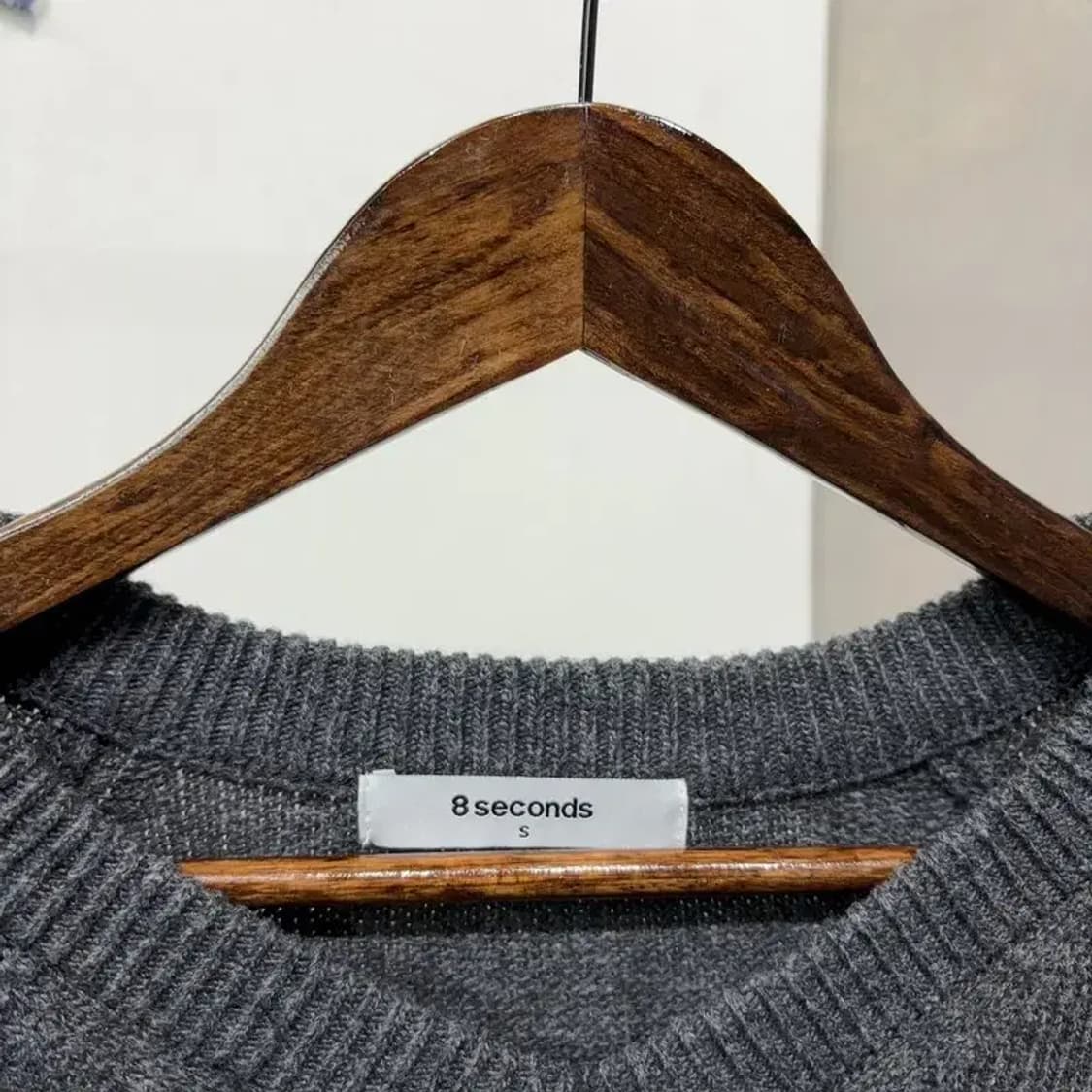 (85) 에잇세컨즈 여성 캐주얼 브이넥 캐시미어 울 니트 상품이미지2