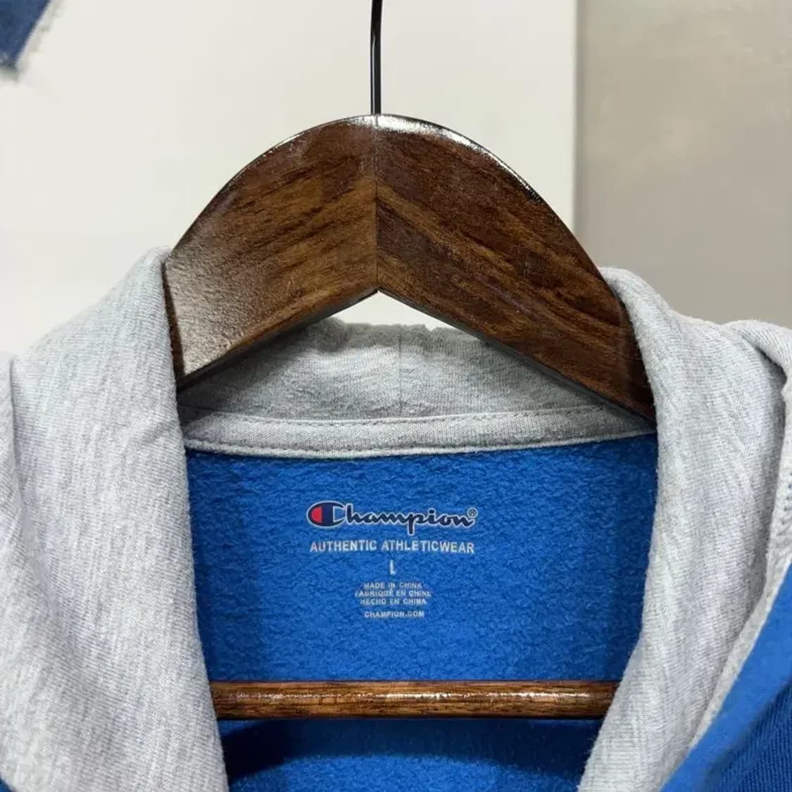 (90) 챔피온 여성 스트릿 빅로고 자수 약기모 후드티 상품이미지2