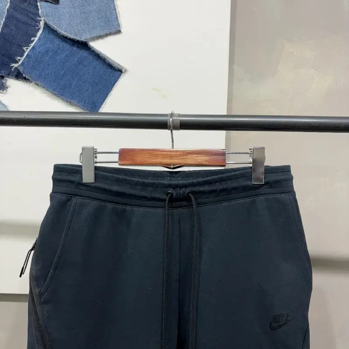 (30~32인치) 나이키 캐주얼 테크팩 밴딩 조거팬츠 운동바지 상품이미지2