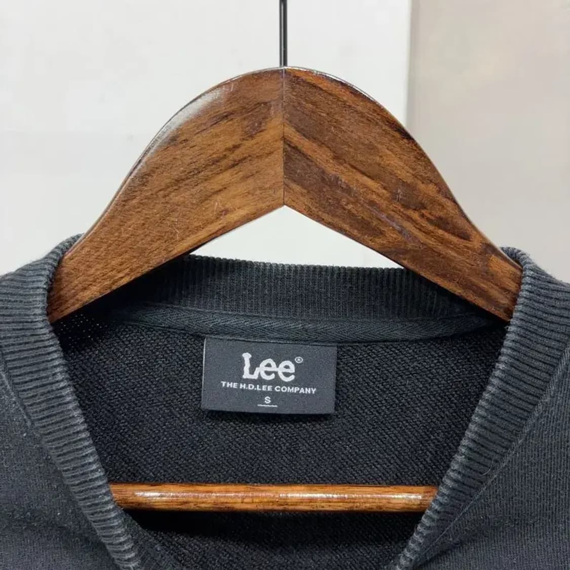 (95) 리 LEE 스트릿 중앙로고 블랙 맨투맨 긴팔 티 상품이미지2