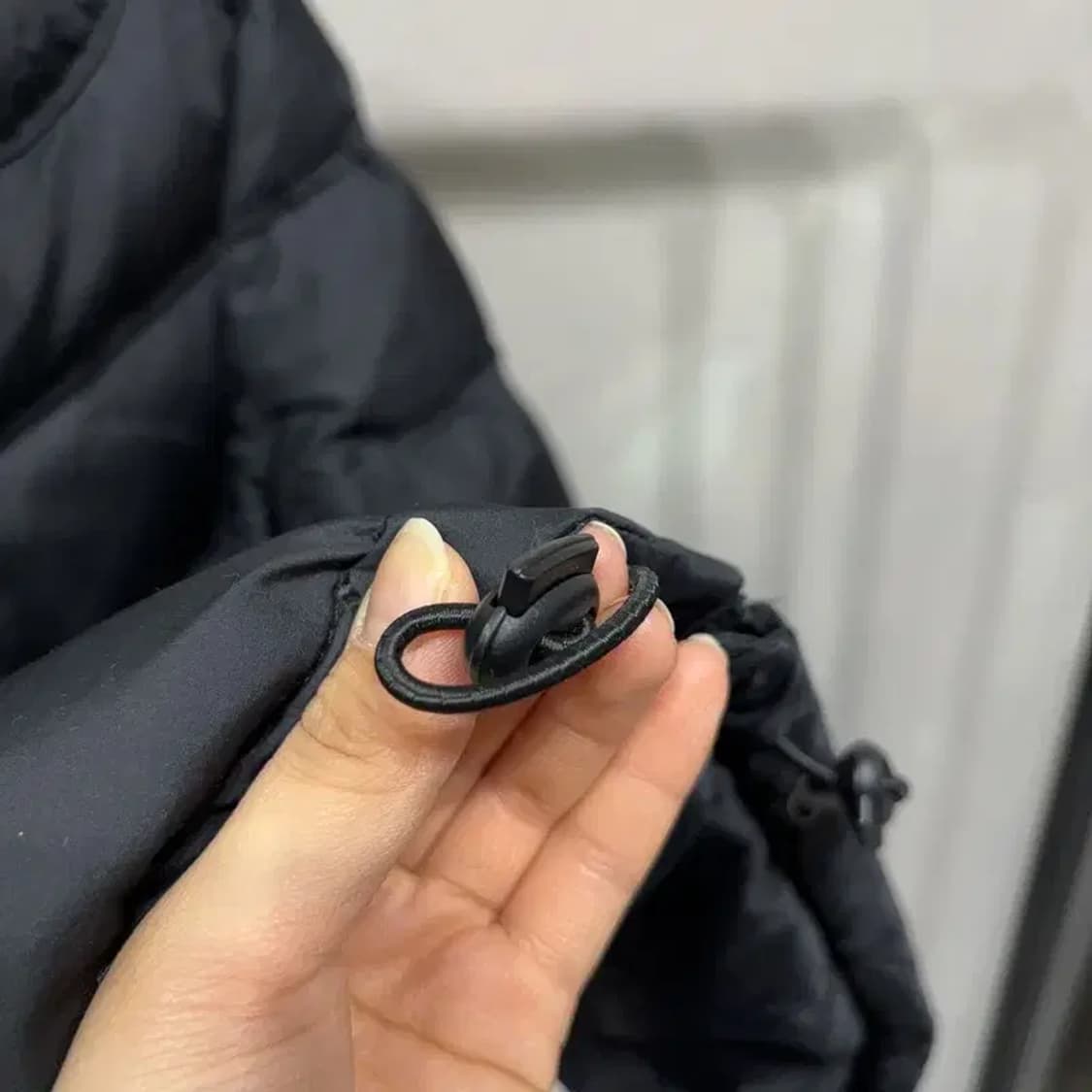 (100) 캘빈클라인 CK 여성 캐주얼 스트릿 후드 경량패딩 상품이미지6