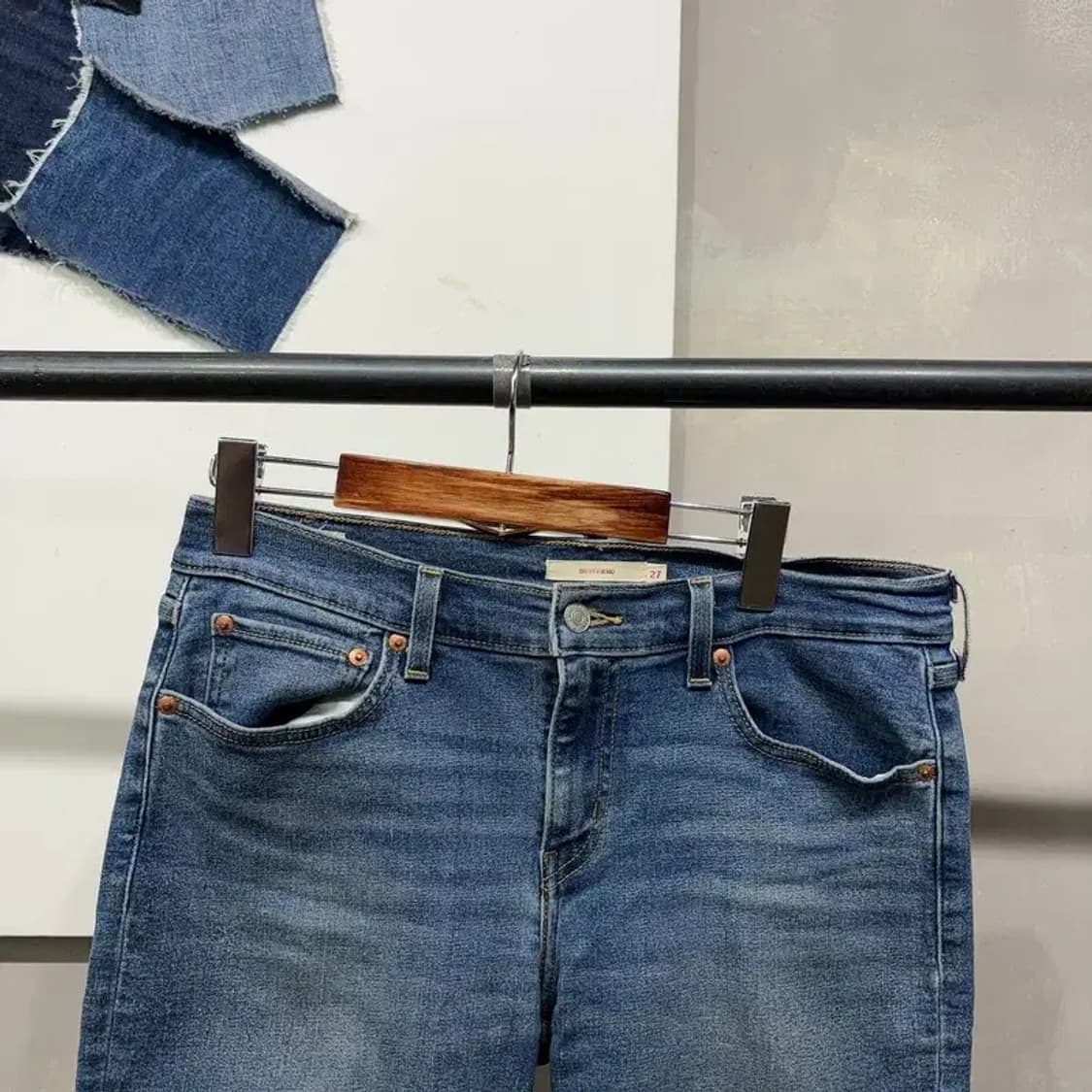 (27인치) 리바이스 여성 보이프렌드핏 빅E 스판 청바지 데님팬츠 상품이미지2