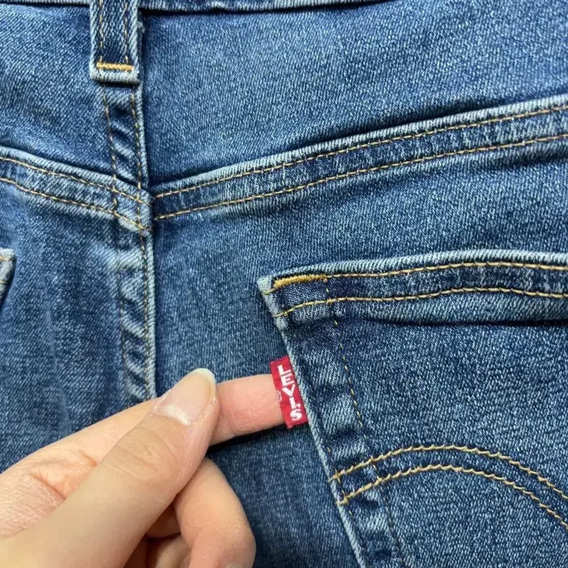 (27인치) 리바이스 여성 보이프렌드핏 빅E 스판 청바지 데님팬츠 상품이미지5