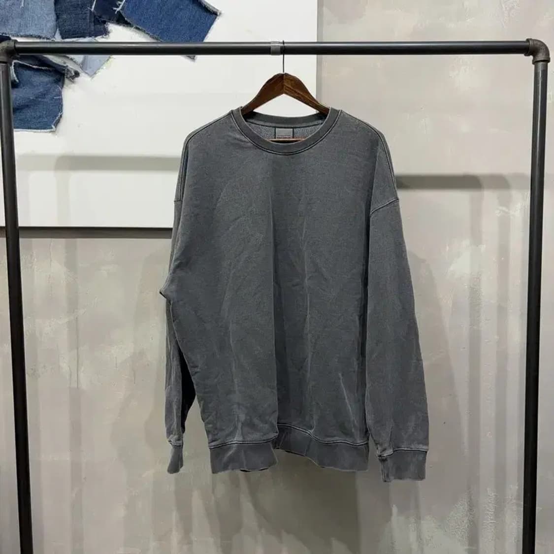 (110) 소버먼트 캐주얼 스트릿 피그먼트 맨투맨 긴팔 티 상품이미지1