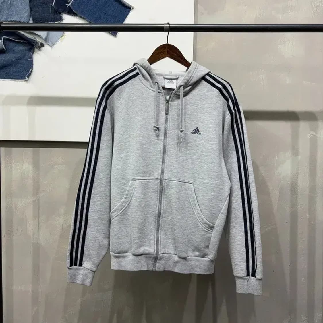 (105) 아디다스 캐주얼 삼선 기모 후드집업 자켓 상품이미지1
