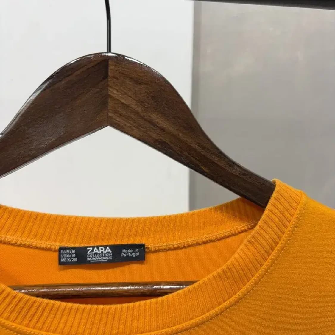 (105) 자라 ZARA 캐주얼 스트릿 프린팅 맨투맨 긴팔 티 상품이미지2