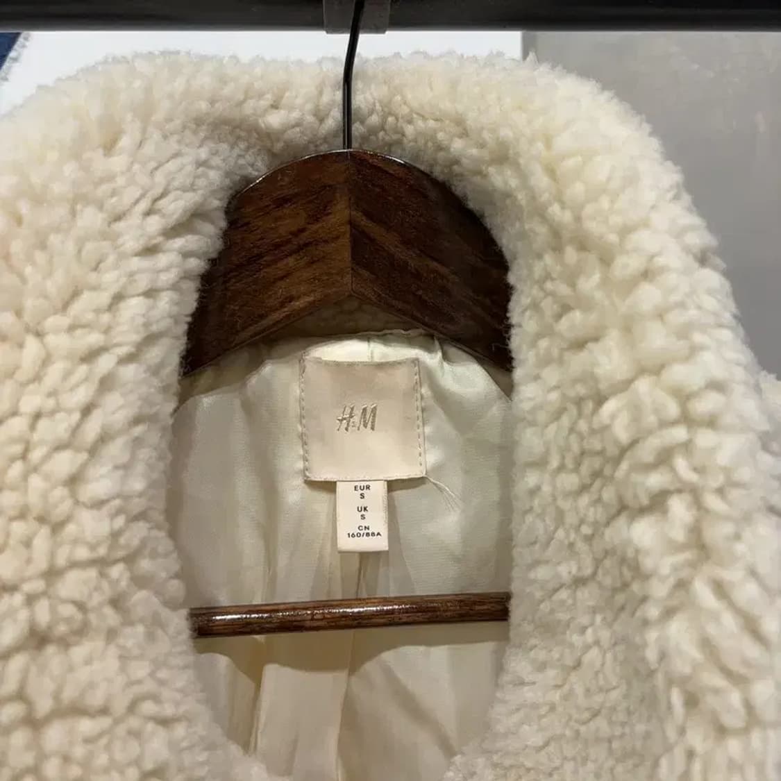 (85) H.M 흐앤므 여성 양털 뽀글이 퍼 자켓 상품이미지2