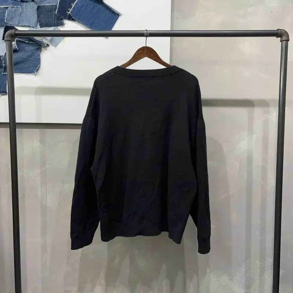 (105) 코스 COS 미니멀리즘 블랙 무지 니트 상품이미지3