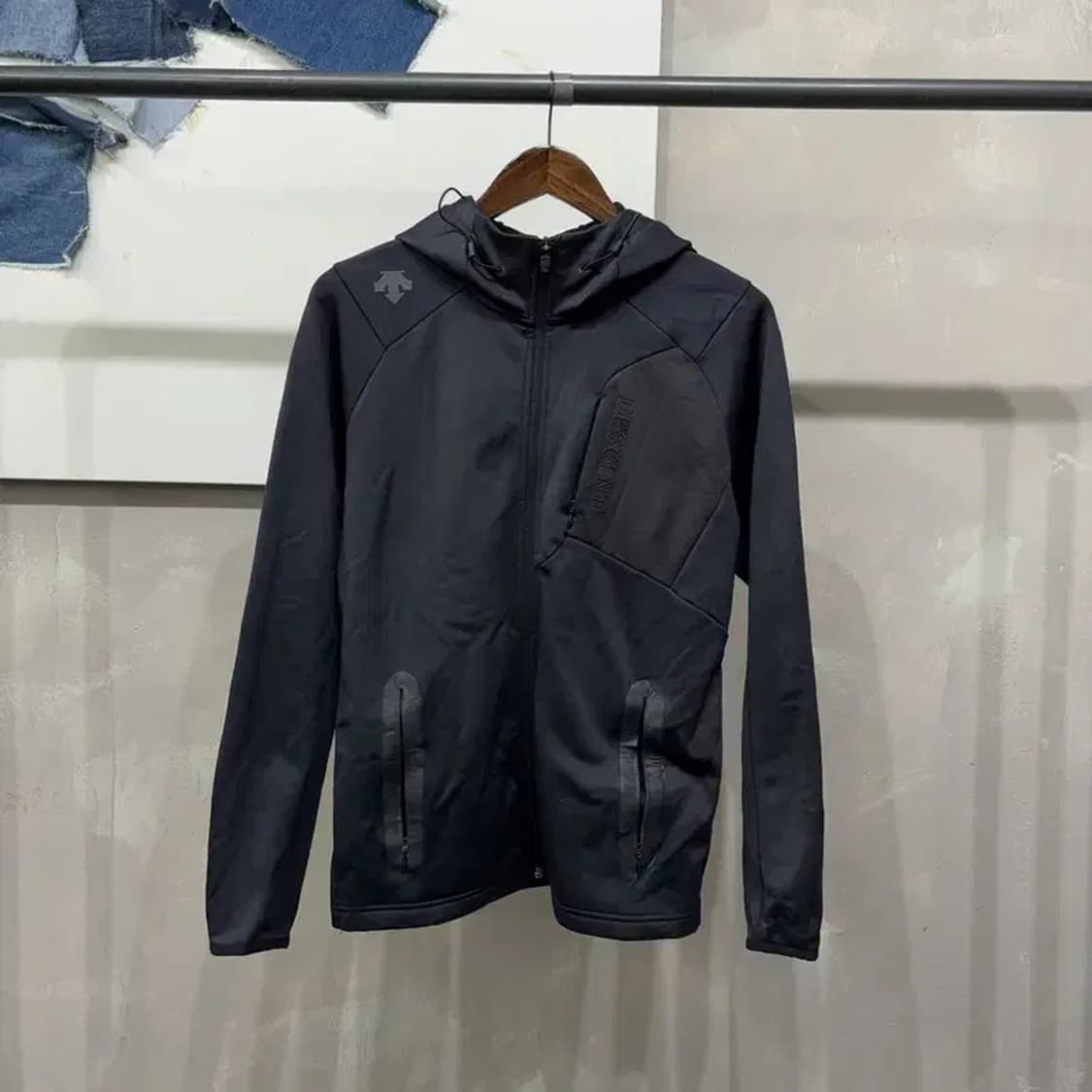 (95) 데상트 운동 스포츠 기모 기능성 후드집업 자켓 상품이미지1