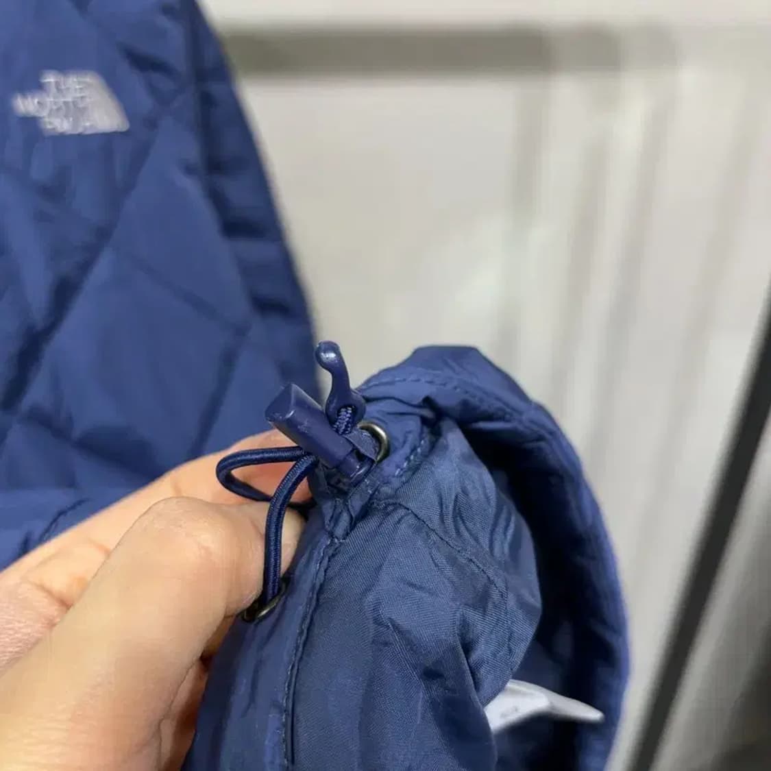 (90) 노스페이스 여성 아웃도어 퀼팅 경량패딩 상품이미지6