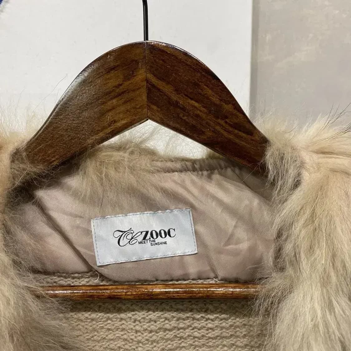 (85) 주크 여성 캐주얼 라쿤털 니트 조끼 퍼 베스트 자켓 상품이미지2