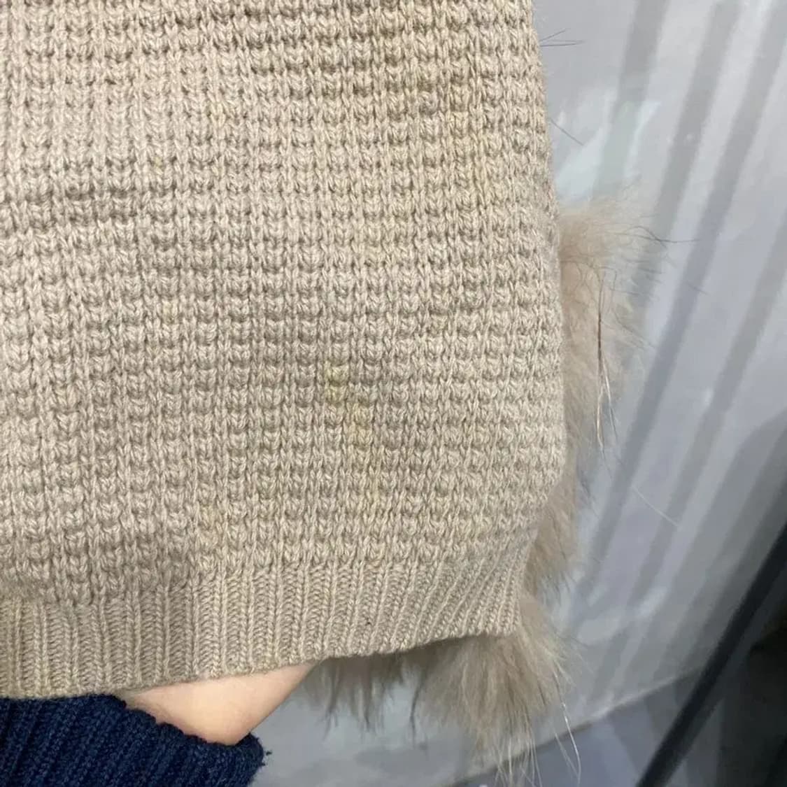 (85) 주크 여성 캐주얼 라쿤털 니트 조끼 퍼 베스트 자켓 상품이미지6