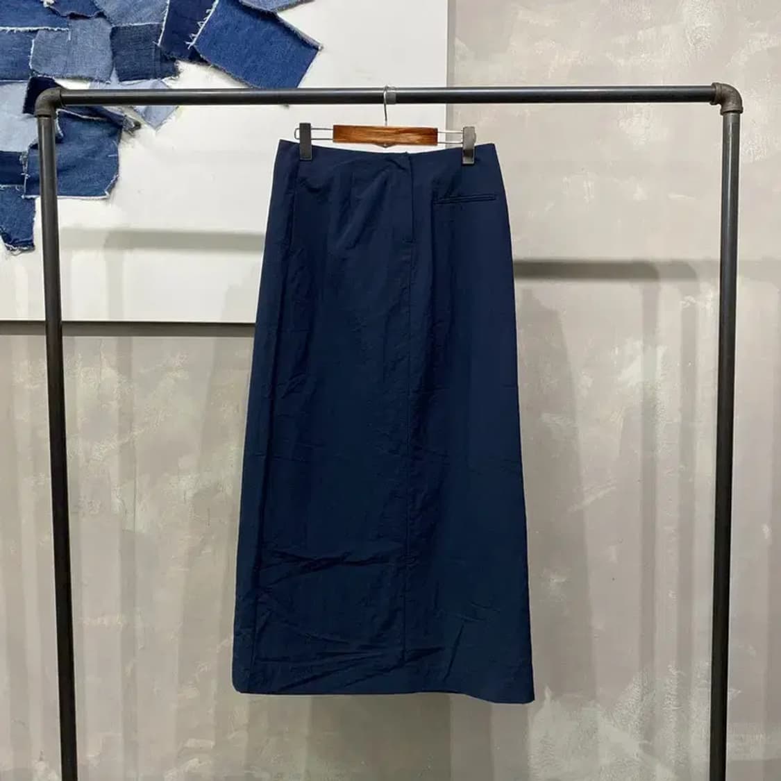 (27인치) 아뜰리에나인 여성 캐주얼 네이비 롱스커트 상품이미지1