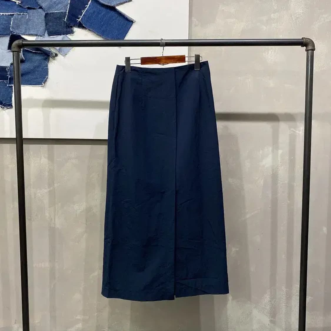 (27인치) 아뜰리에나인 여성 캐주얼 네이비 롱스커트 상품이미지3