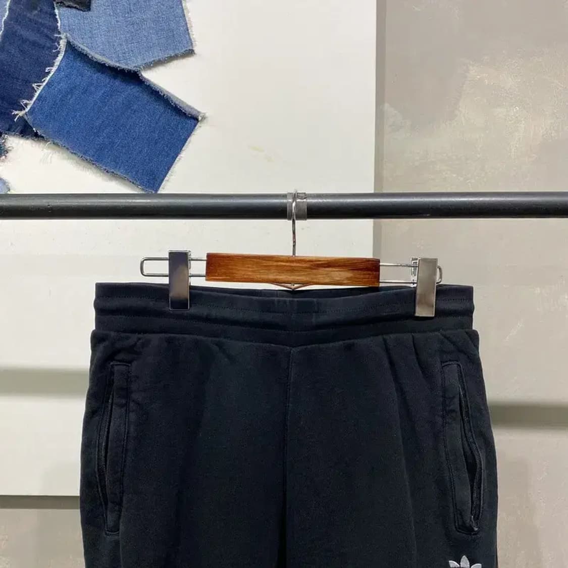 (28~30인치) 아디다스 캐주얼 밴딩 조거팬츠 운동바지 상품이미지2