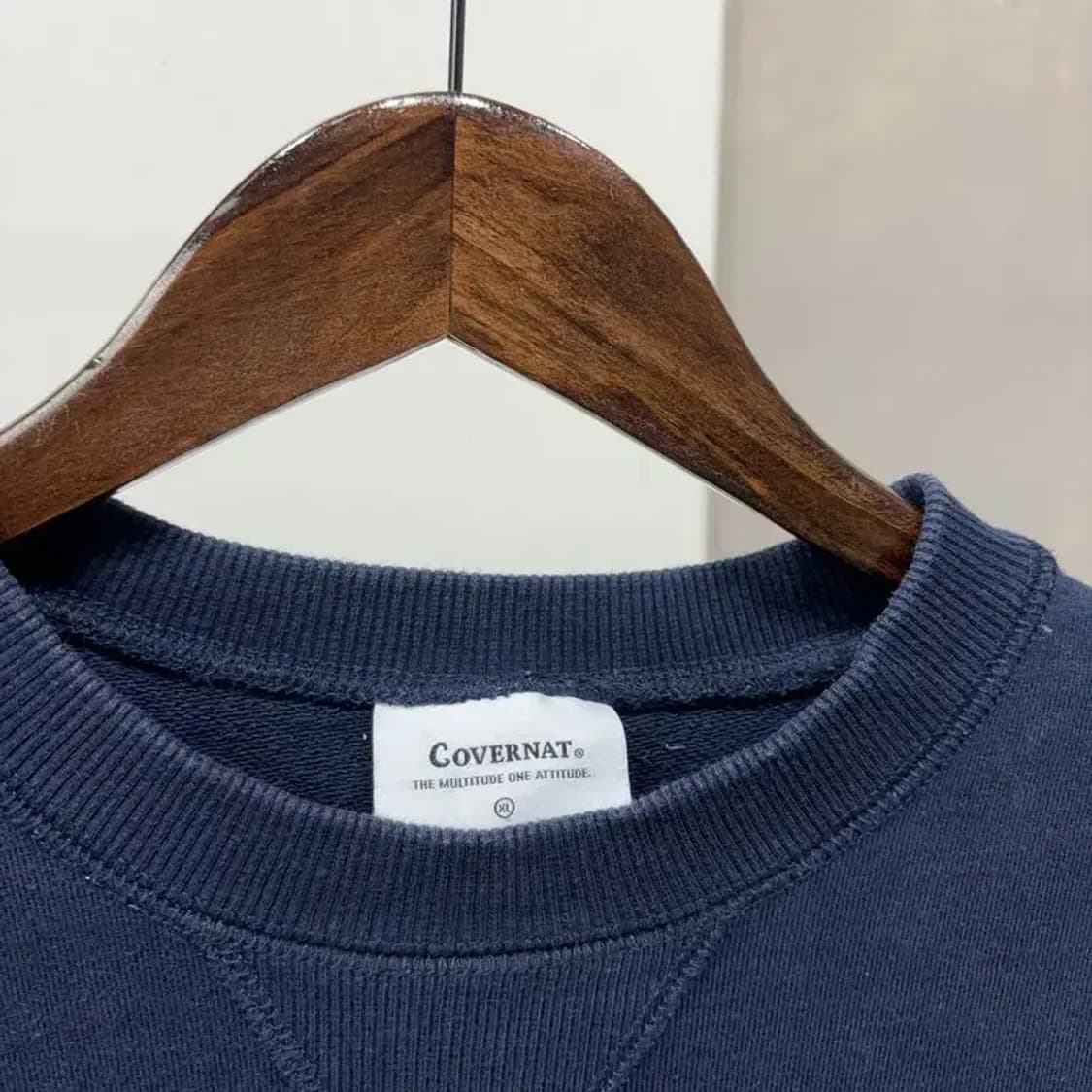 (105) 커버낫 캐주얼 스트릿 C로고 자수 네이비 맨투맨 긴팔 티 상품이미지2